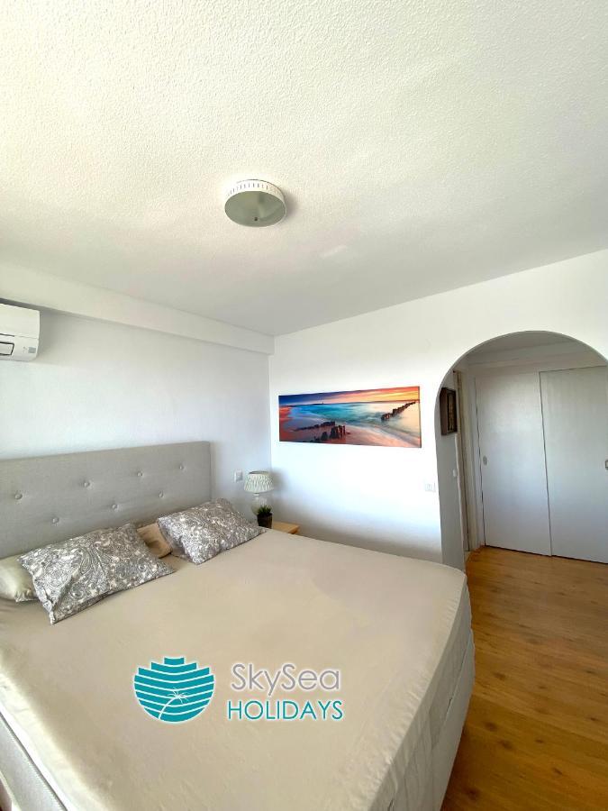 Skysea Holidays La Carihuela Apartment Torremolinos Ngoại thất bức ảnh