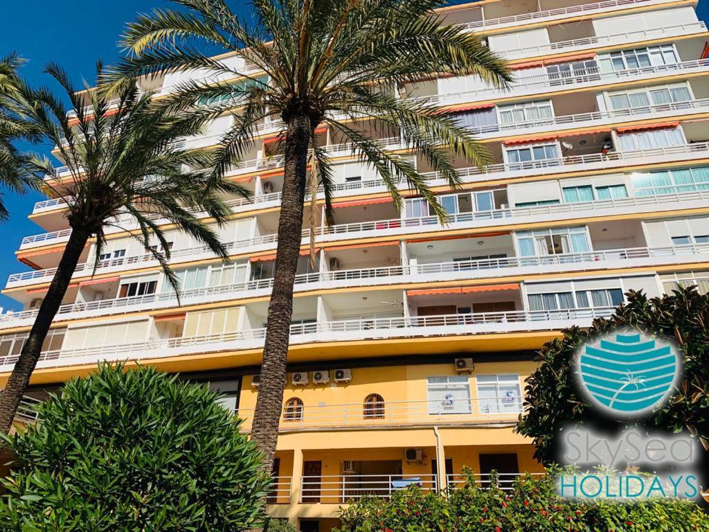 Skysea Holidays La Carihuela Apartment Torremolinos Ngoại thất bức ảnh