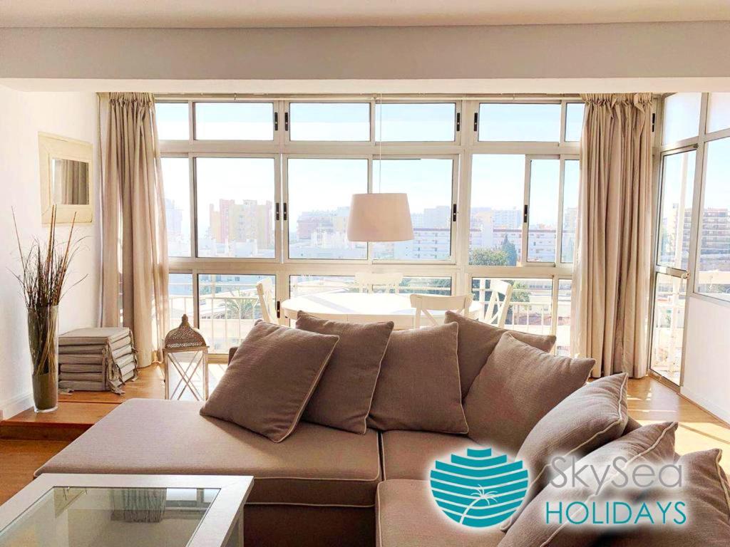 Skysea Holidays La Carihuela Apartment Torremolinos Ngoại thất bức ảnh