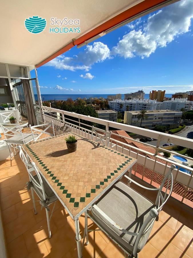 Skysea Holidays La Carihuela Apartment Torremolinos Ngoại thất bức ảnh